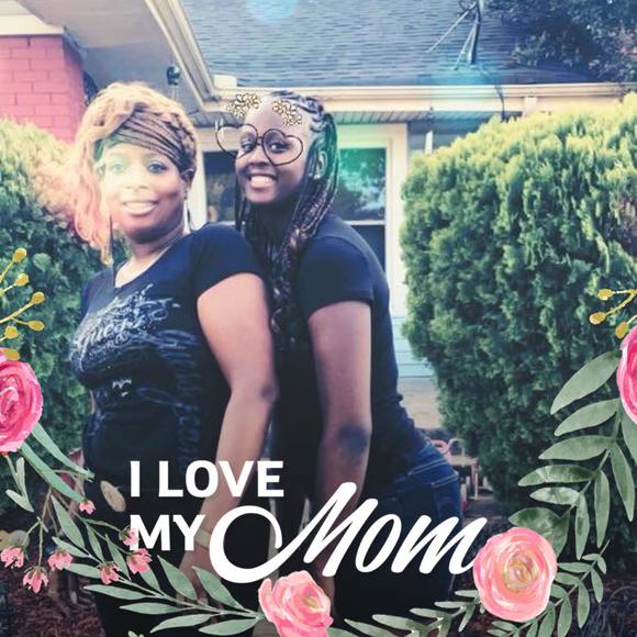 Meet your Posher, Deonica - Picture 1 of 1